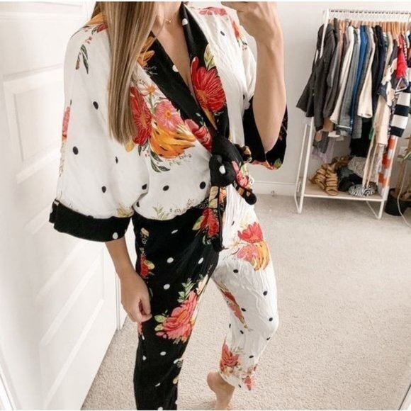 Farm Rio Mixed Nanaju Jumpsuit Black White - Picture 4 of 13